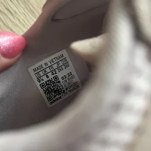Ozweego Womens Shoes Sneakers thumbnail 4