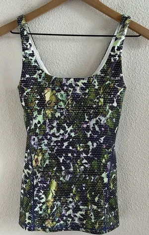 Lululemon Active Tank Top Shelf Bra Floral Sport Backdrop Iris 4 thumbnail 1