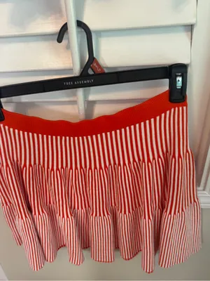 Free Assembly Orange And White Tank And Skirt Set Size Medium thumbnail 6