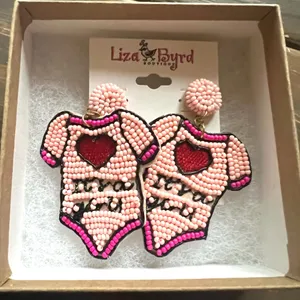 It’s a Girl Beaded Baby earrings thumbnail 1