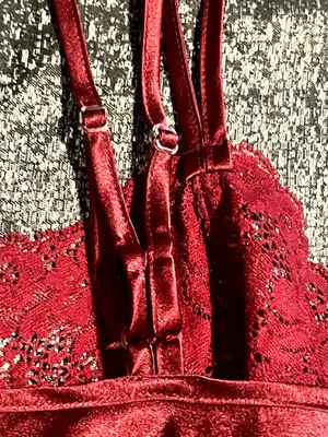 Womens large Darjeeling vibrant ruby red satin slip nightgown. thumbnail 6