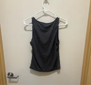 Gray ribbed tank top Size M thumbnail 4