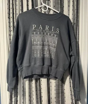 Sweatshirt thumbnail 1