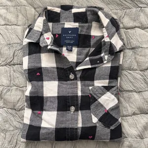 American Eagle Black and White Plaid Flannel with Pink Hearts thumbnail 2