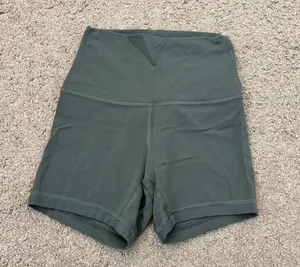 Lululemon Align High-Rise Short 4" thumbnail 3