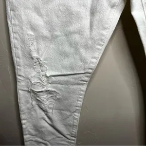 NWT Levi's 501’s White Distressed High‎ Rise Raw Hem Straight Leg Denim Jeans thumbnail 8