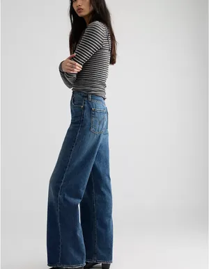 Levi’s Ribcage Wide Leg Jeans in Polar Perimeter thumbnail 3