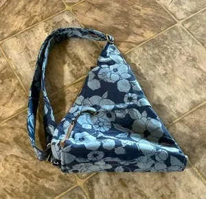Flower crossbody bag thumbnail 1