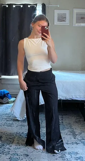 Old Navy High-Rise Wide-Leg Athleisure thumbnail 2