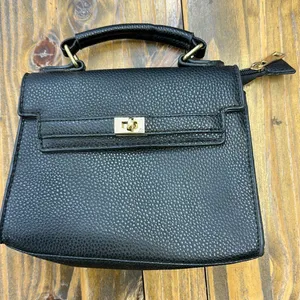 Black Textured Faux Leather Small Satchel Handbag Purse 8 x 6.5 Inch thumbnail 1
