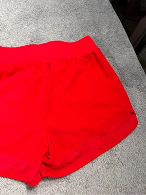 Under Armour Women’s Red Athletic Shorts loose XS thumbnail 10