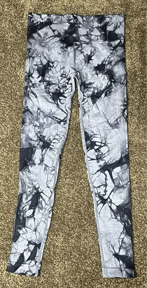 SHEIN leggings with butt scrunch Gray Size M thumbnail 1