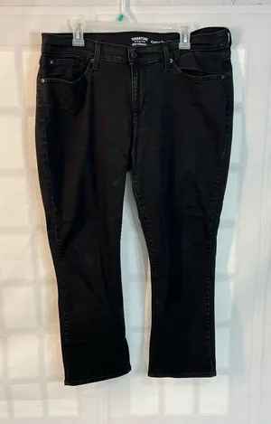 Levi's 🔥🔥 5/$25 sale 🔥🔥 Signature Curvy Straight Leg Jeans Black Size 20W thumbnail 1
