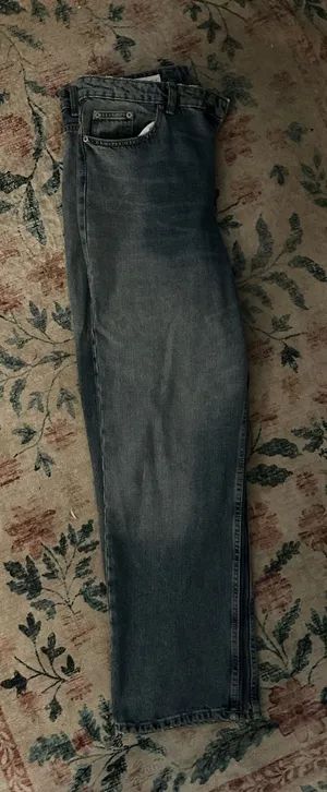 ZARA Jeans Wide-Leg High-Rise thumbnail 1