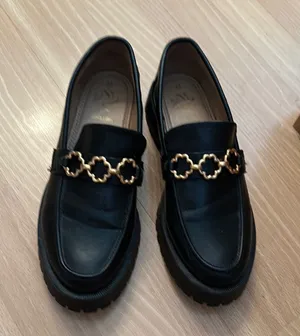 Sam & Libby Black Platform Loafers thumbnail 1