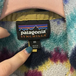 Patagonia Women's Lightweight Synchilla® Snap-T Pullover Aztec Print thumbnail 5