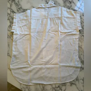 NWT QUINCE Women's White Button-Up Vintage Wash Tencel Camp Shirt Sz XS thumbnail 4