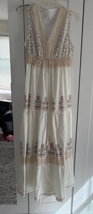 Beige and brown dress Tan Size L thumbnail 1