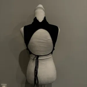 Motel Rocks Ballack & Red ‘Make Boys Cry’ Sleeveless Crop Top thumbnail 4
