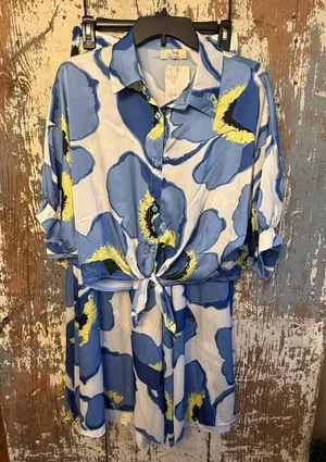 NWT in Italy floral pants and blouse set matching outfit size Medium thumbnail 1