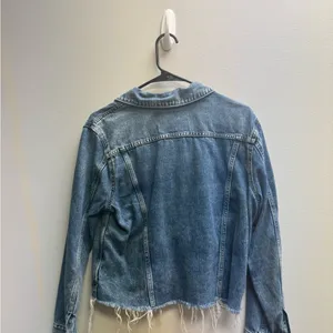 Lucky Brand Classic Tomboy Denim Trucker Jacket thumbnail 4