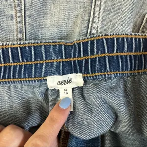 Aerie Daydream Denim Shorts Sz XL Distressed Light Wash Stretch Jean Short thumbnail 11