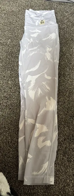 Lululemon Leggings Align 25" thumbnail 1