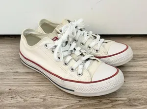 Converse Women's White Low Top Sneakers Size 6.5 thumbnail 2