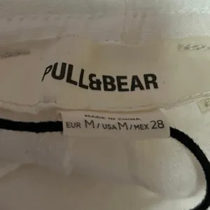 Pull & Bear Women's White Drawstring High Waisted Casual Mini Shorts Size M thumbnail 4