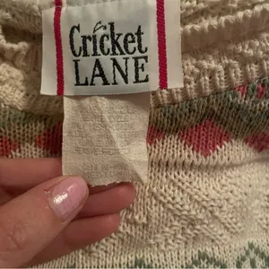 Vintage Textured Scoop Neck Sweater - White with Pink & Sage Pattern thumbnail 3