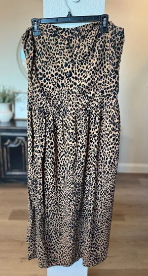Universal Thread Women's Strapless Smocked Bodice Leopard Print Midi Dress thumbnail 1