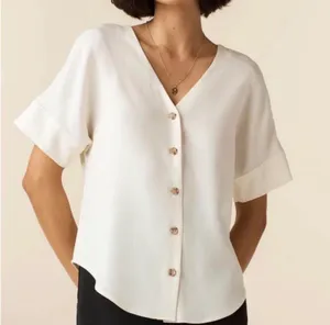Vetta Women’s The Textured Girlfriend Shirt in New Ivory S Linen Minimalist thumbnail 1