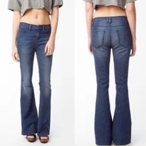 Anthropologie Flare Jeans Size 27 Denim high rise Blue thumbnail 2