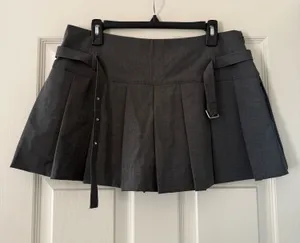 Zara Grey Belted Pleated Mini Skirt   thumbnail 1