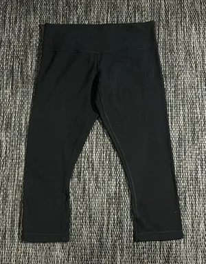 Lululemon Wunder Under Leggings Crop Compressive Size 8 thumbnail 1