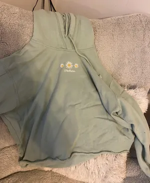 Hollister Crop Sweatshirt thumbnail 1
