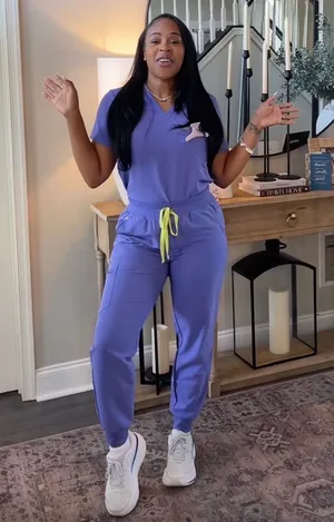 Figs Scrub Set Blueberry Purple Catarina Top Zamora Joggers Size XXS thumbnail 1