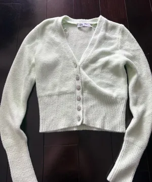 Zara long sleeve button up green sweater thumbnail 1