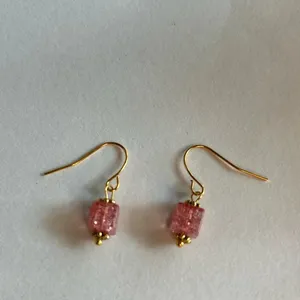 3/$20 Pink Red Square Crystal Ornate Gold Plated Dangling Drop Earrings thumbnail 2