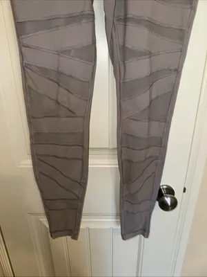 Lululemon Wunder Under HR Tech Mesh Pant Size 10 thumbnail 3