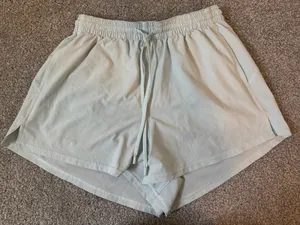 Lululemon pace rival short  thumbnail 1