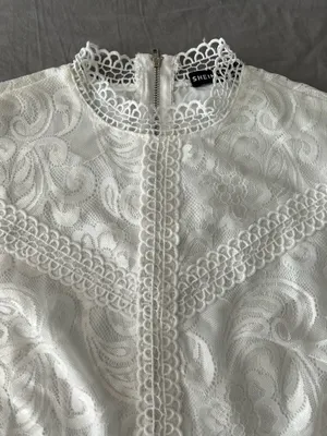 White Lace Detail Zip Back Crop Top thumbnail 3