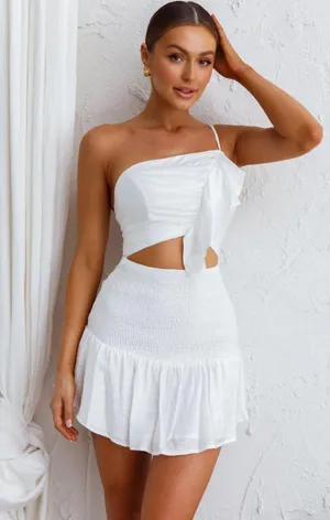 Selfie Leslie White Mini Dress thumbnail 1