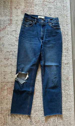 Jeans thumbnail 2