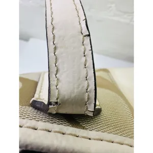 Coach‎ Beige Signature Canvas and Patent Leather Kisslock Framed Carryall Tote thumbnail 5