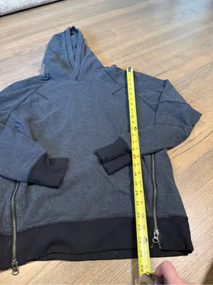 Lululemon Om & Roam Pullover Hoodie Size 6 thumbnail 3