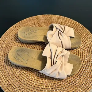 Adorable Natural Soul‎ comfort sandals thumbnail 2