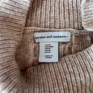 Cupcakes & Cashmere Tan-Beige Mock Neck Cable Knit Sweater Vest thumbnail 8