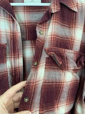 Abercrombie & Fitch Burgundy& Cream Plaid Crop Button Down Shirt thumbnail 7