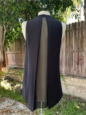 Alice + Olivia AIR by Stacey Bendet 100% silk black blouse minimalist classic SP thumbnail 3